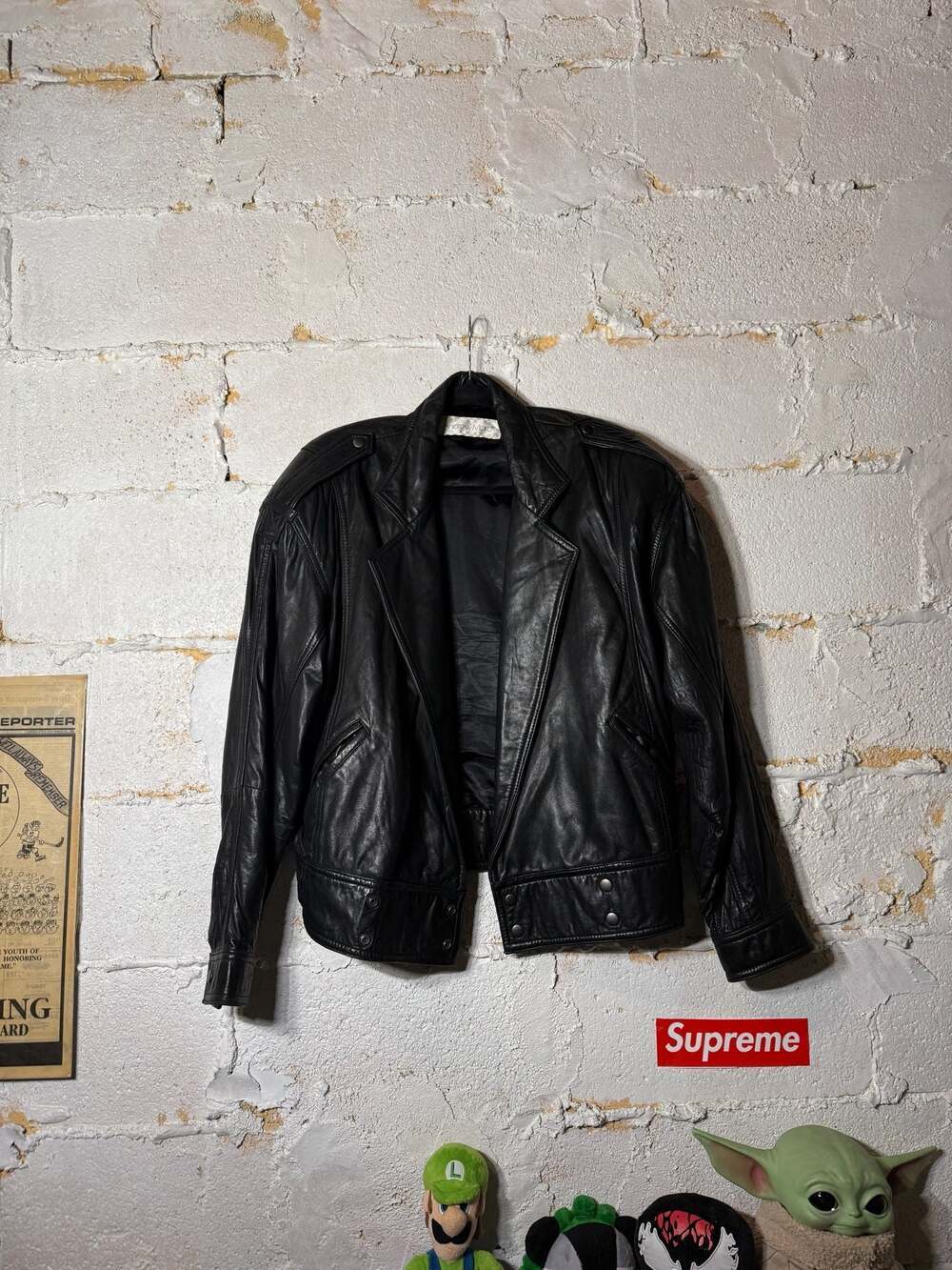 Vintage Andrew Marc 100% Leather Biker Jacket with Snap Detailing